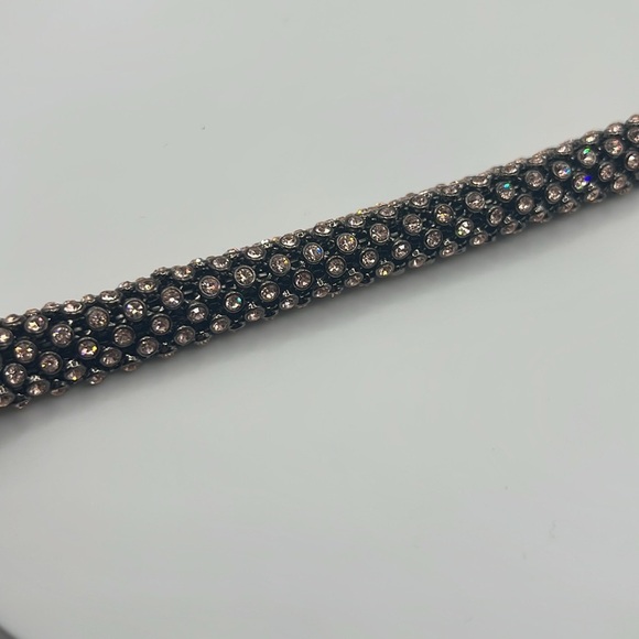 842. Elegant Crystal-Embellished Bracelet‎ main image 4